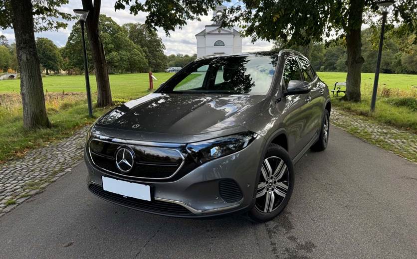 Mercedes EQA250