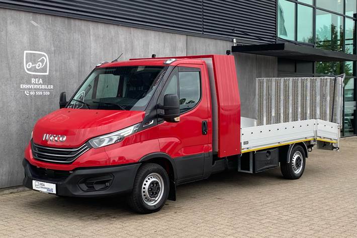 Rød Iveco Daily fra 2026