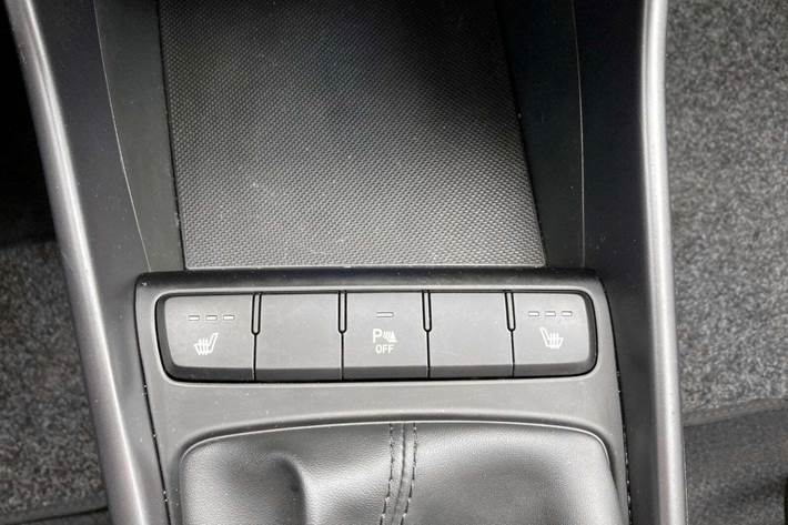 Hvid Hyundai Bayon fra 2022