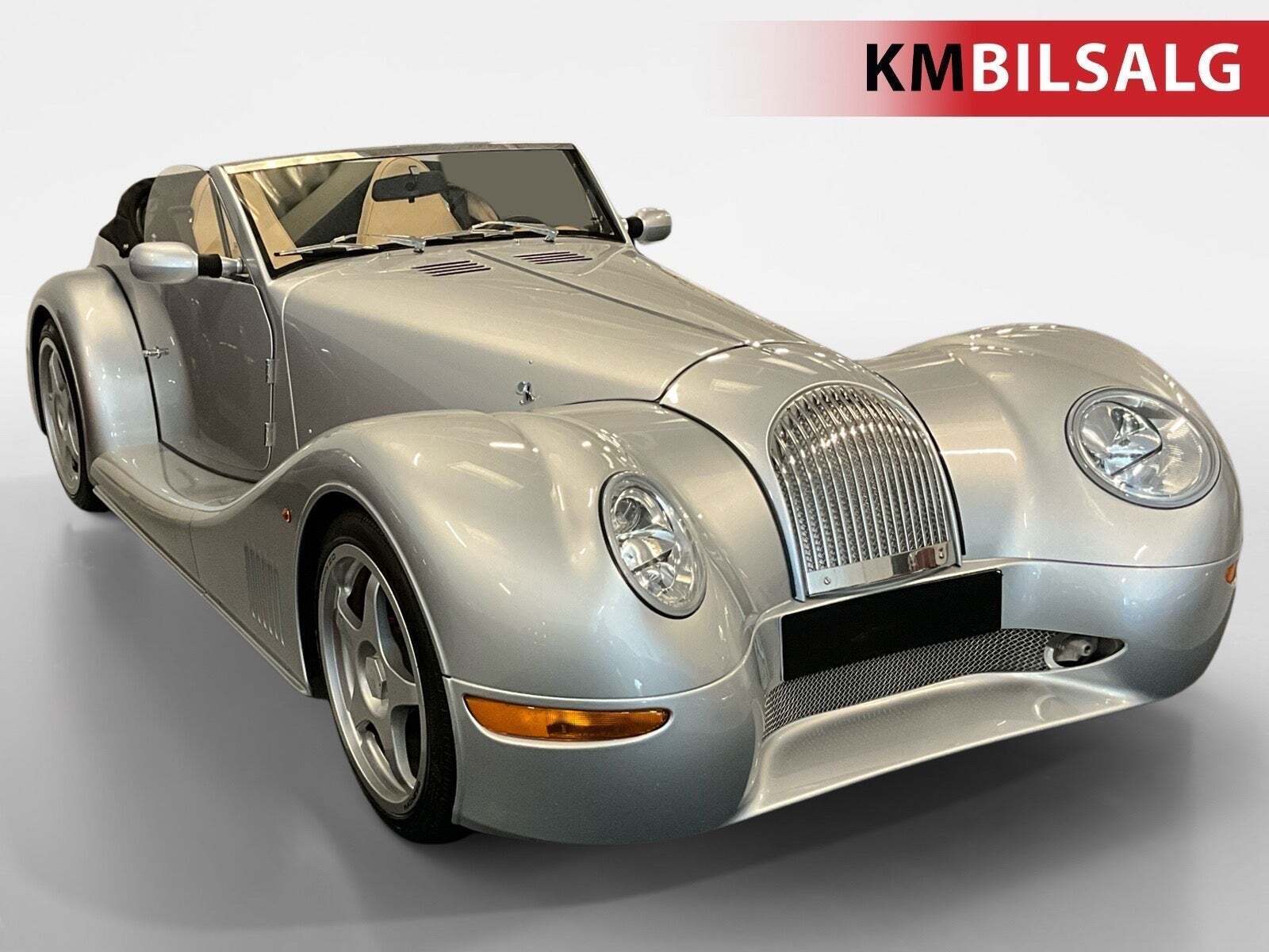 Sølv Morgan Aero 8 fra 2002 set udefra