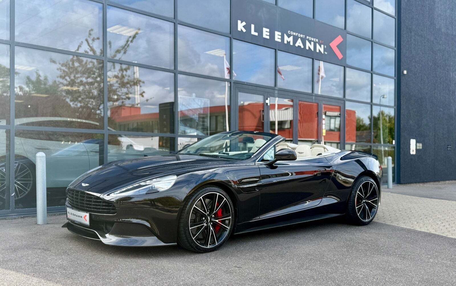 Aston Martin Vanquish 6,0 Volante aut.