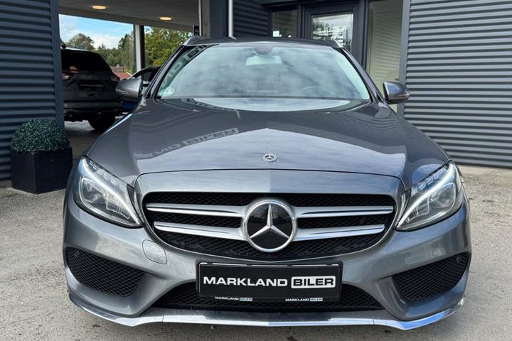 Grå Mercedes C220 d fra 2018