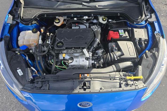 Blå Ford Focus fra 2020