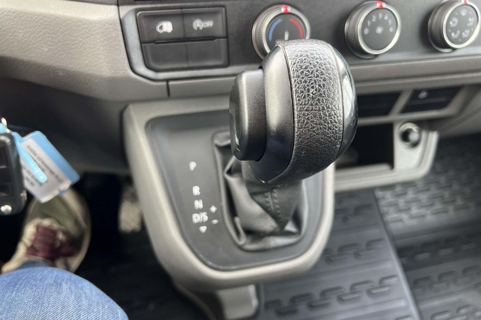 Hvid VW Crafter 35 fra 2019