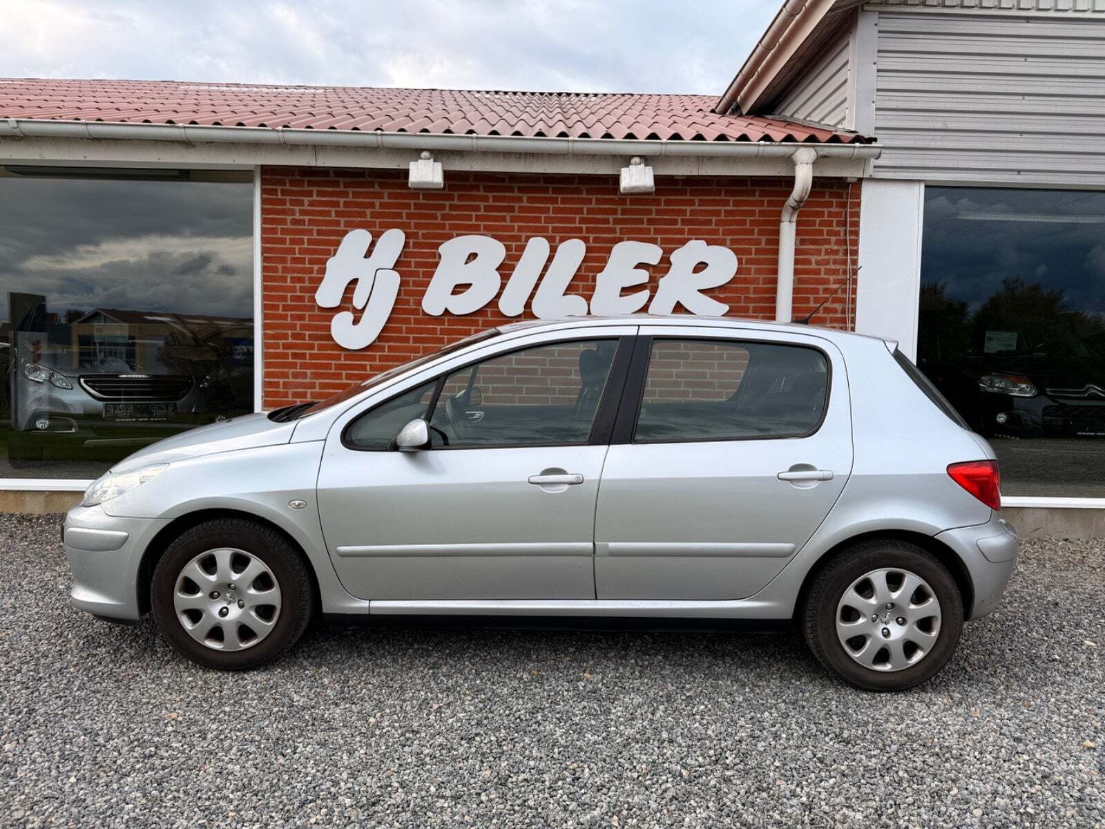 Sølv Peugeot 307 fra 2005