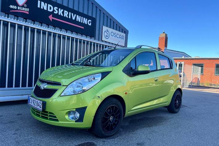 undefined Chevrolet Spark fra 2012 set udefra