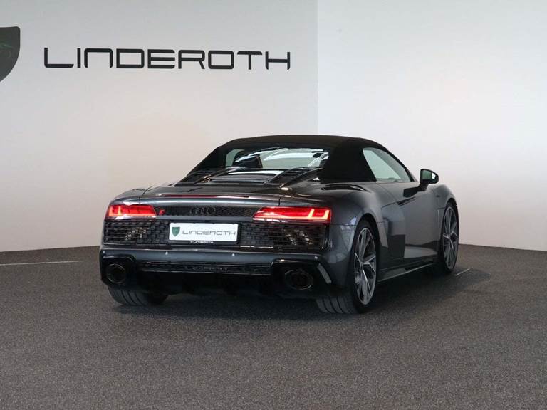 Audi R8 5,2 FSi Spyder S-tr. RWD