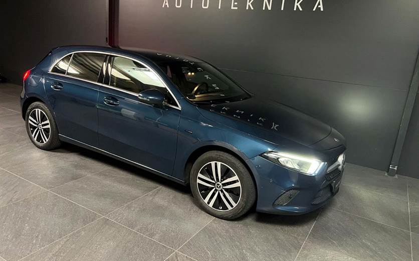 Mercedes A250 e