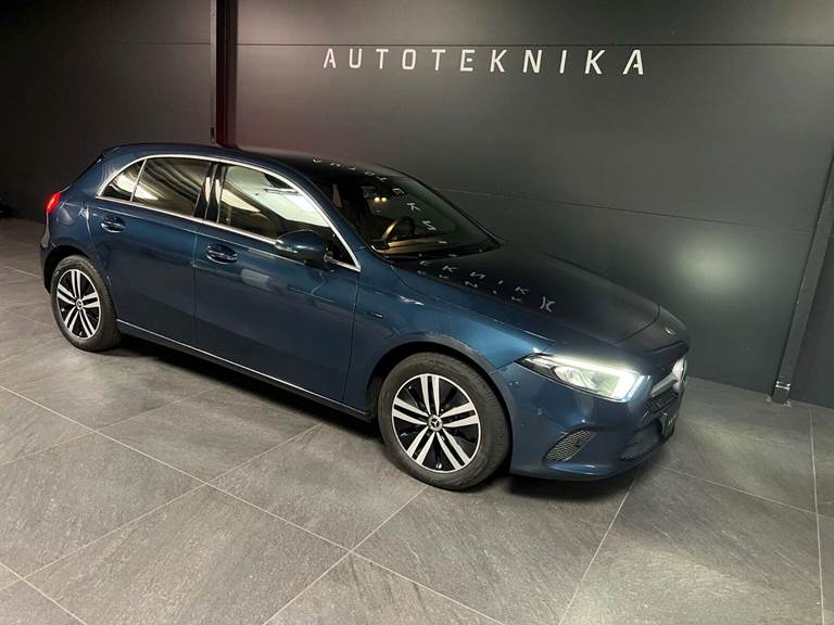 Mercedes A250 e