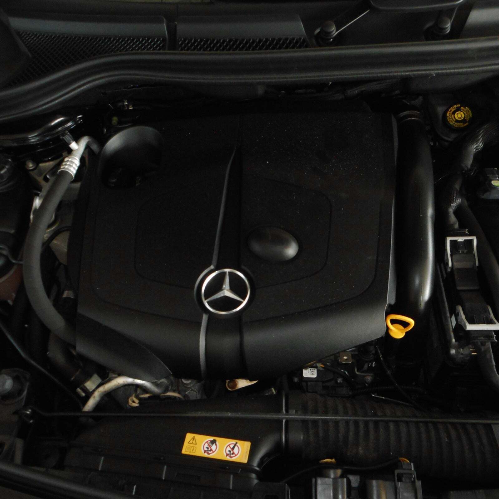 undefined Mercedes B200 d fra 2016 set udefra