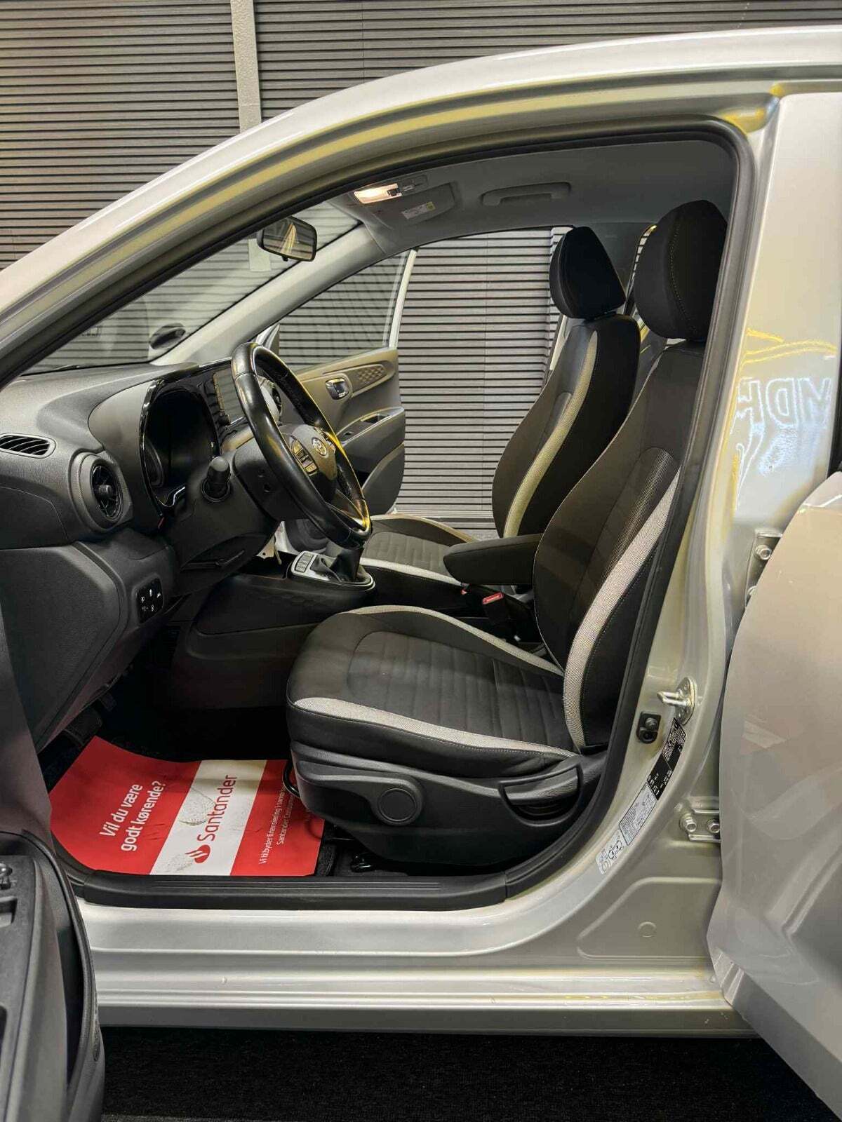 Hyundai i10 1,0 MPi Advanced AMT