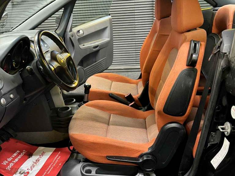Mitsubishi Colt 1,5 CZC Cabrio