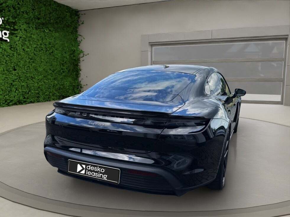 undefined Porsche Taycan fra 2021