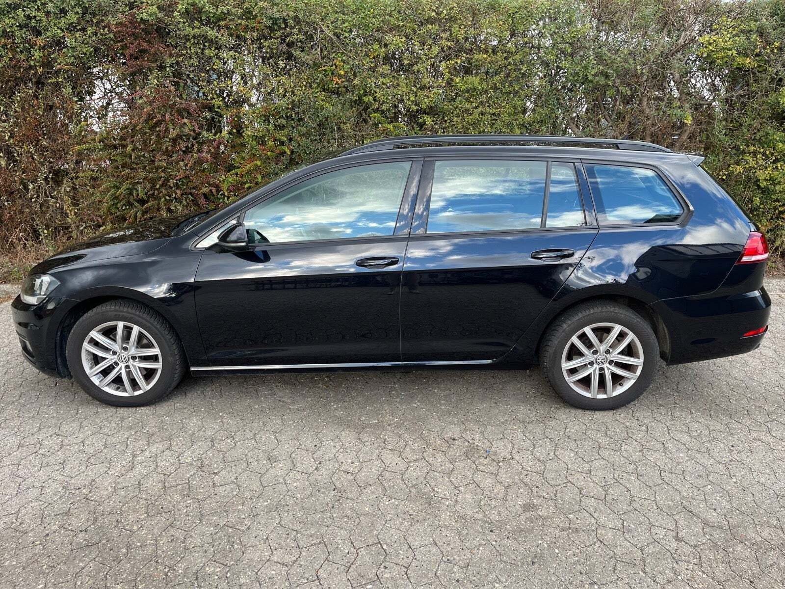 VW Golf VII 1,0 TSi 110 Comfortline Variant DSG