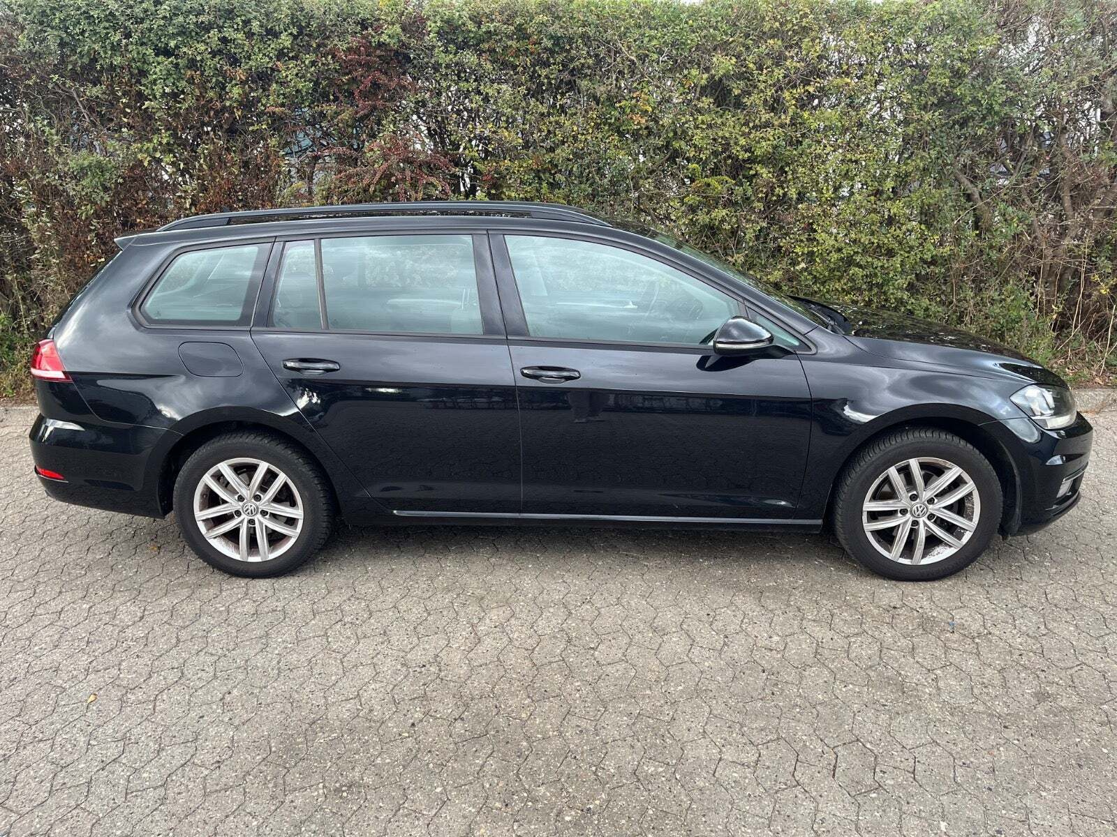 VW Golf VII 1,0 TSi 110 Comfortline Variant DSG