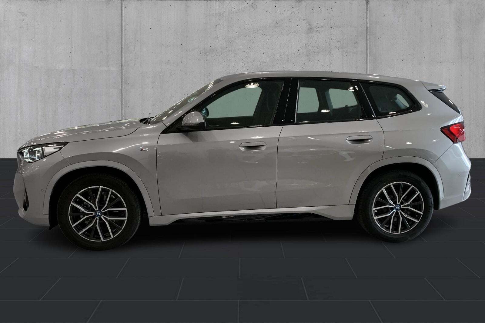 BMW iX1 eDrive20 M-Sport