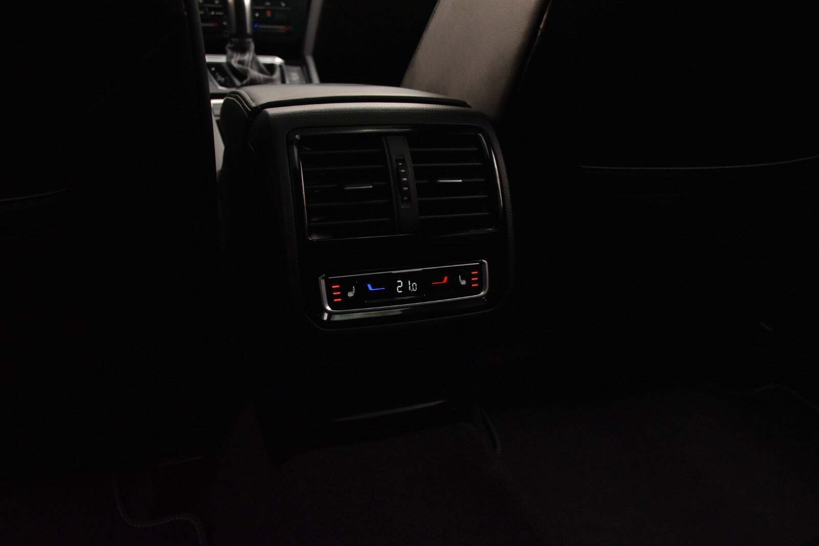 Hvid VW Arteon fra 2022