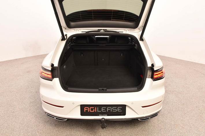 Hvid VW Arteon fra 2022