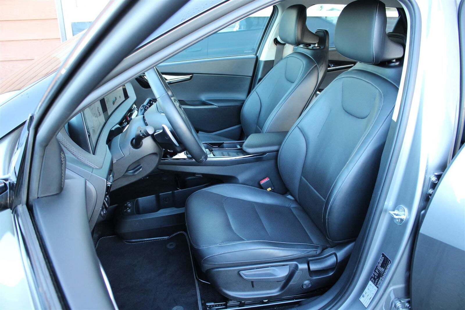 Kia EV6 77 Long Range Upgrade