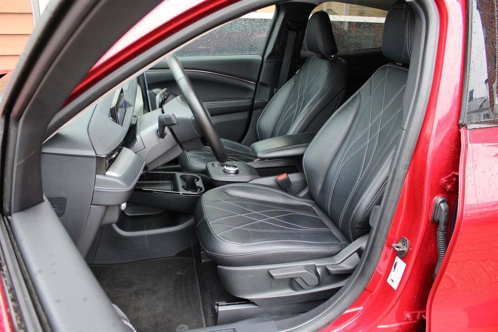 Ford Mustang Mach-E 75 Standard Range