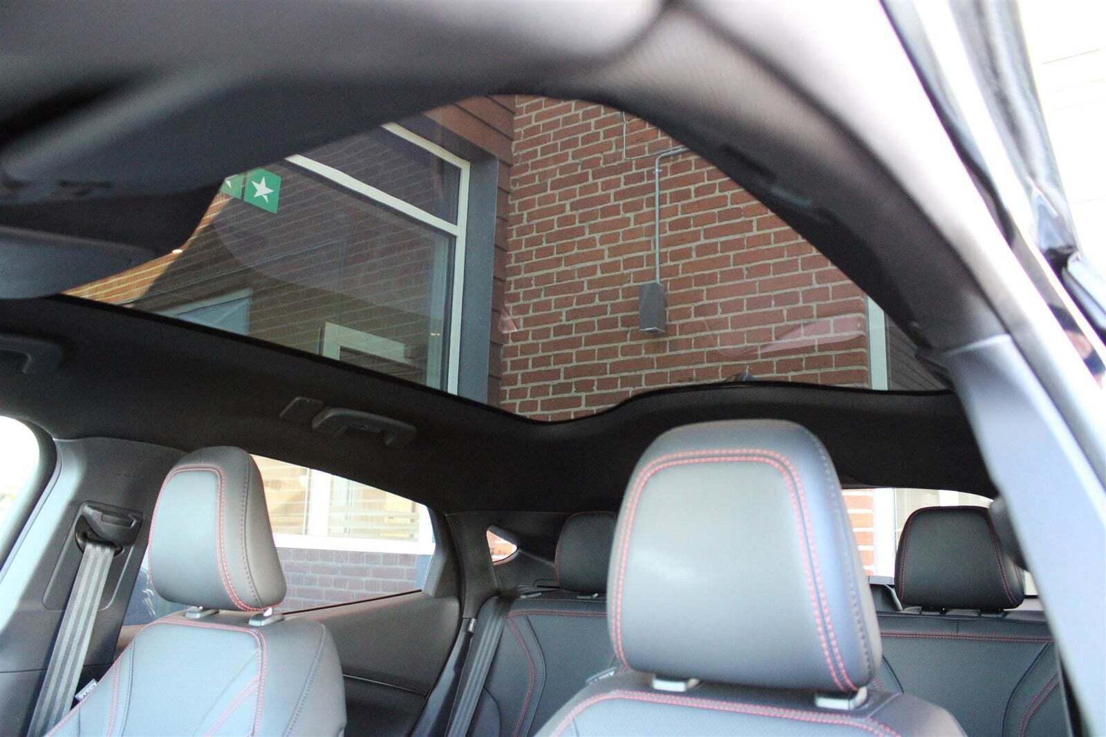 Ford Mustang Mach-E 75 Premium Standard Range AWD