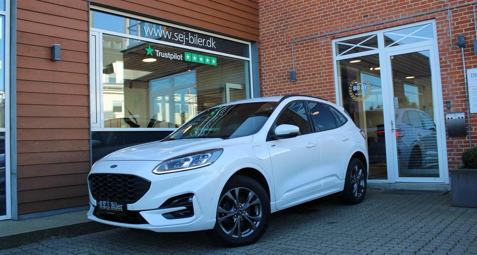 Ford Kuga 2,5 PHEV ST-Line X CVT Van