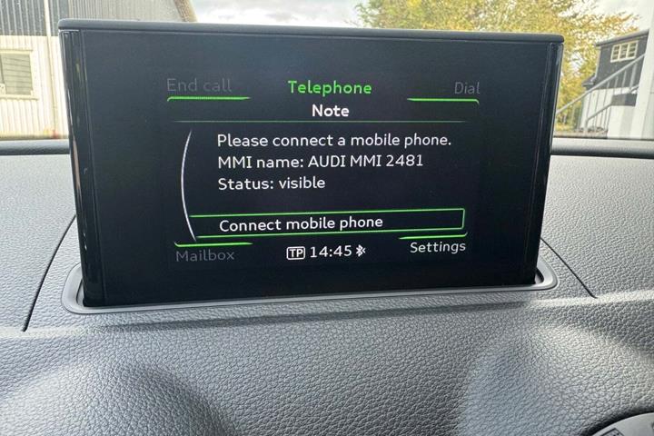 Grå Audi A3 fra 2015