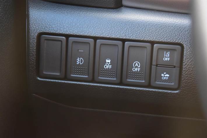 Sølv Suzuki Vitara fra 2022