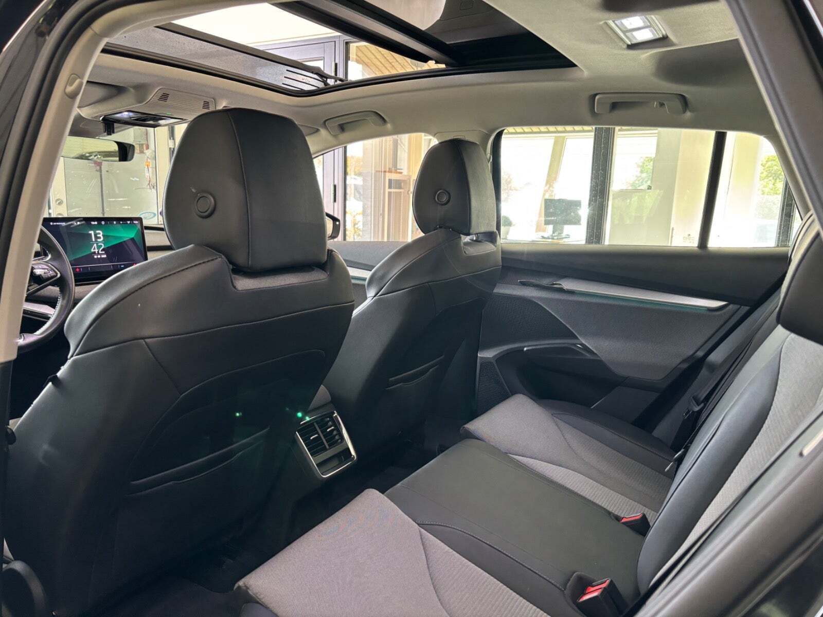 Skoda Enyaq 60 iV Plus