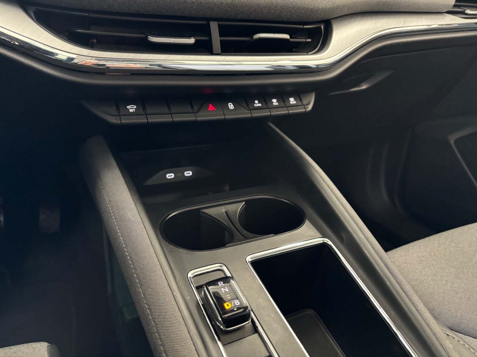 Sort Skoda Enyaq fra 2022