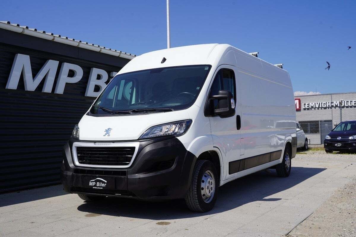 Peugeot Boxer 335 2,2 BlueHDi 140 L3H2 Premium