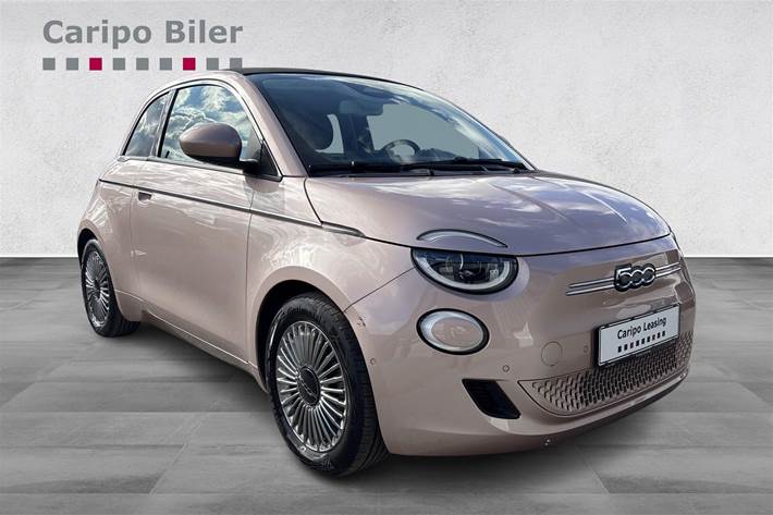 Pink Fiat 500e fra 2023 set udefra