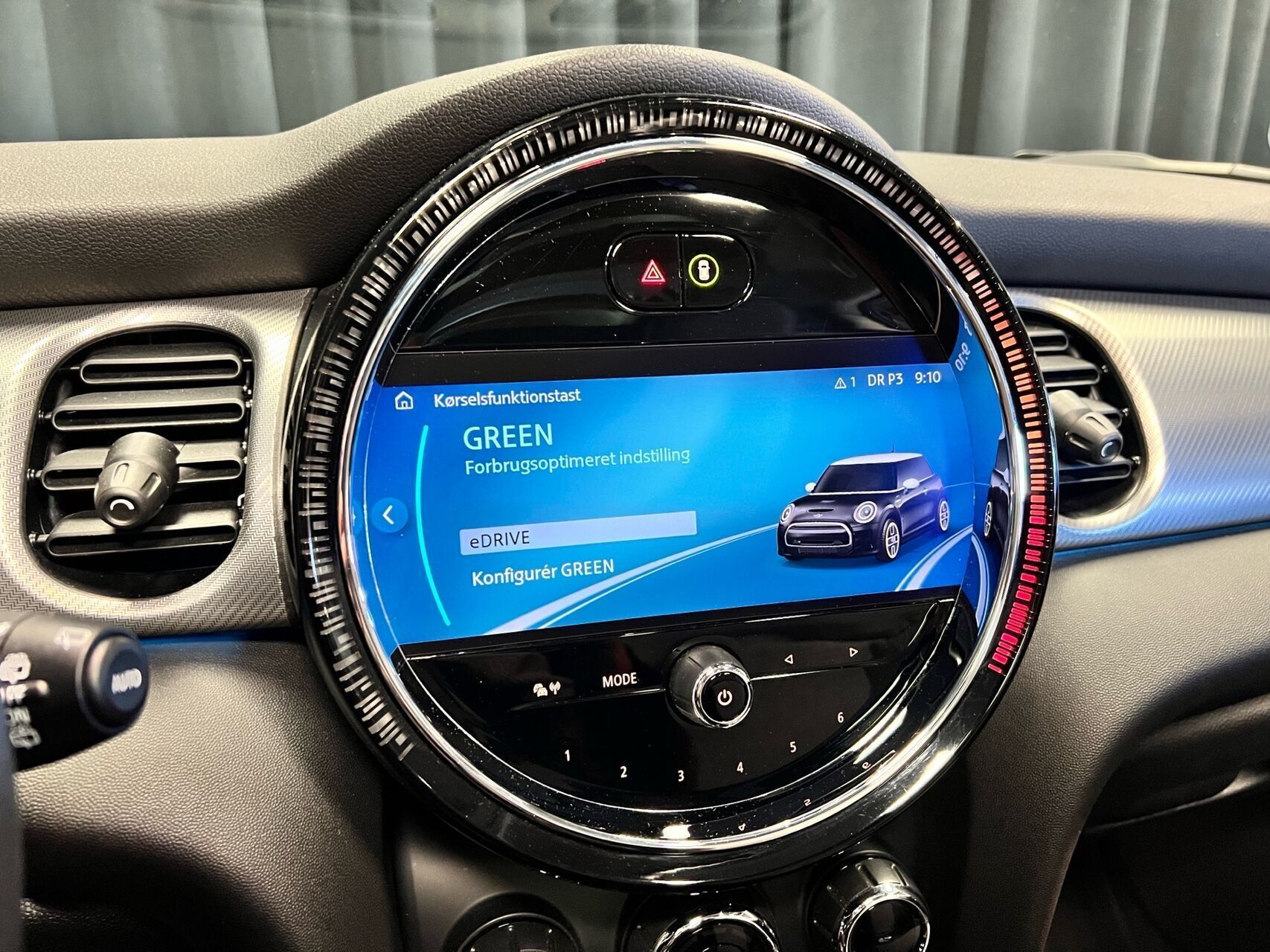 Grå Mini Cooper fra 2022