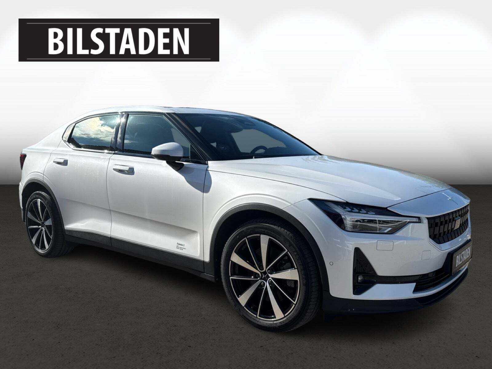 Hvid Polestar 2 fra 2021