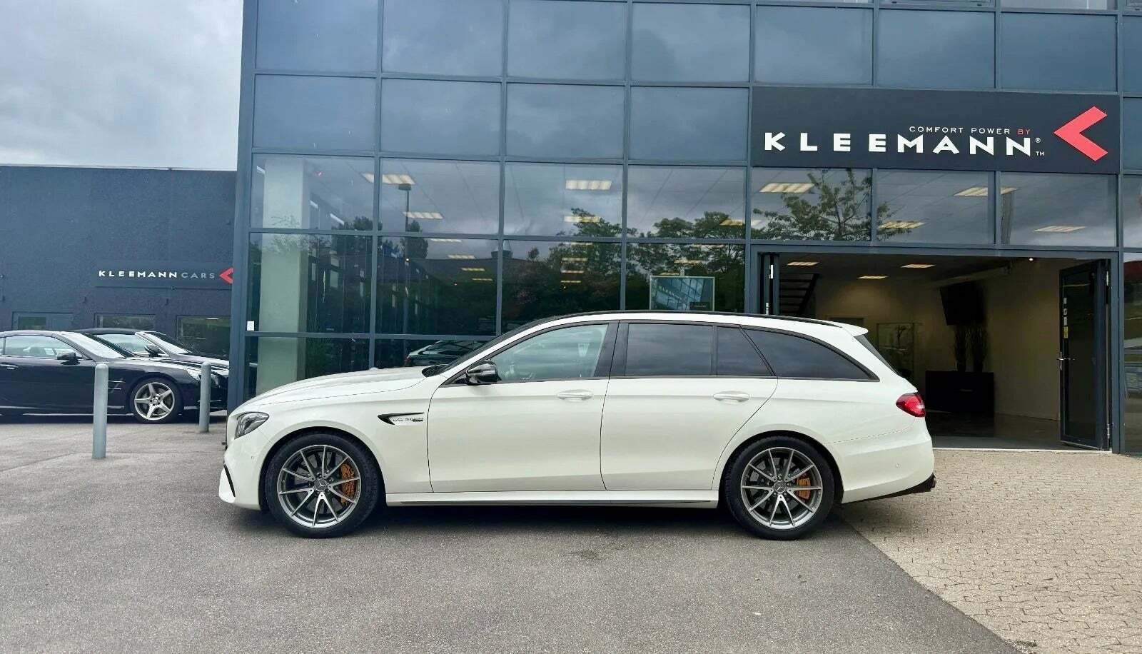 Mercedes E63 4,0 AMG stc. aut. 4Matic+