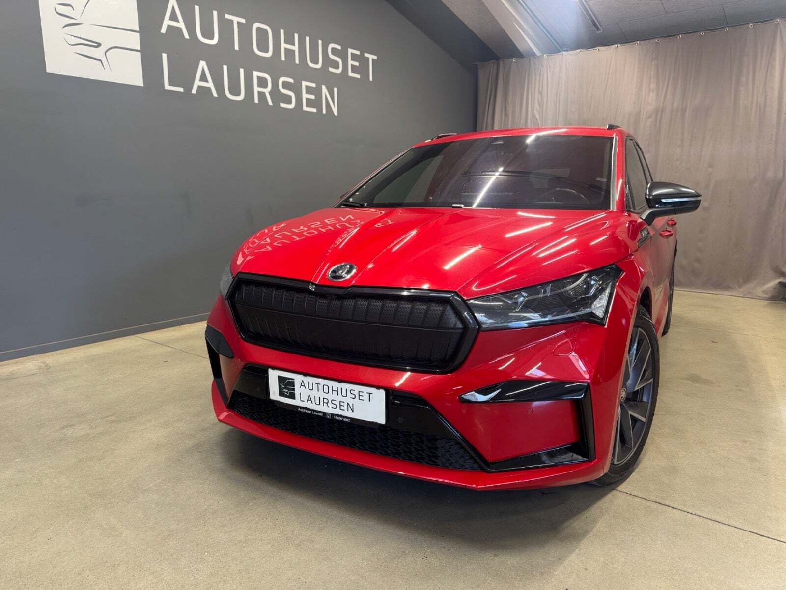 Rød Skoda Enyaq fra 2021