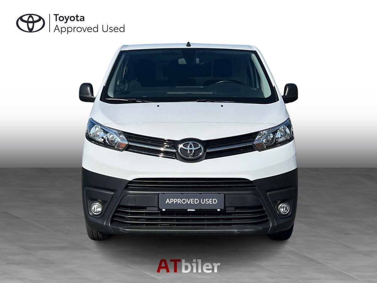 Toyota ProAce 2,0 Medium D Comfort Master m/ To skydedør 144HK Van 8g Aut.