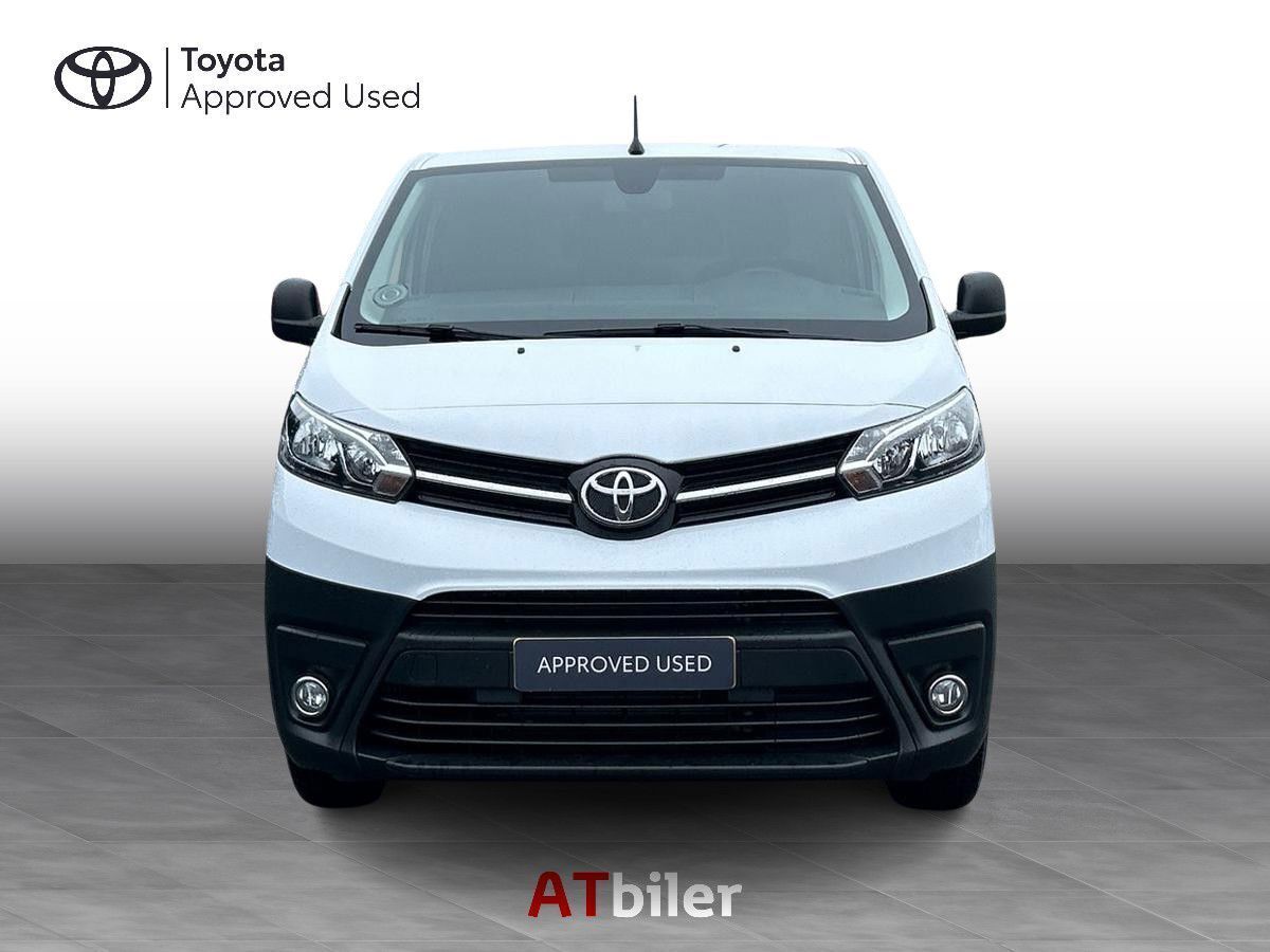 Toyota ProAce 2,0 Long D Comfort Master 144HK Van 8g Aut.