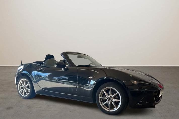 Sort Mazda MX-5 fra 2015 set udefra