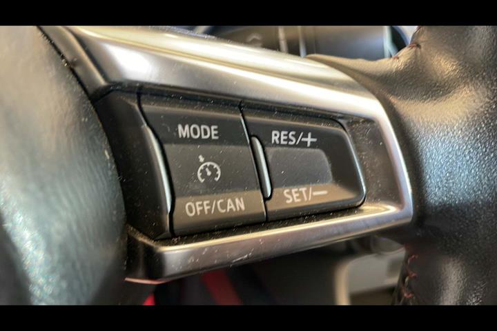 Sort Mazda MX-5 fra 2015