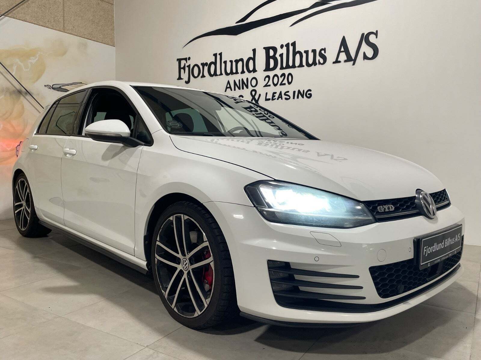 VW Golf VII 2,0 TDi 184 GTD DSG BMT