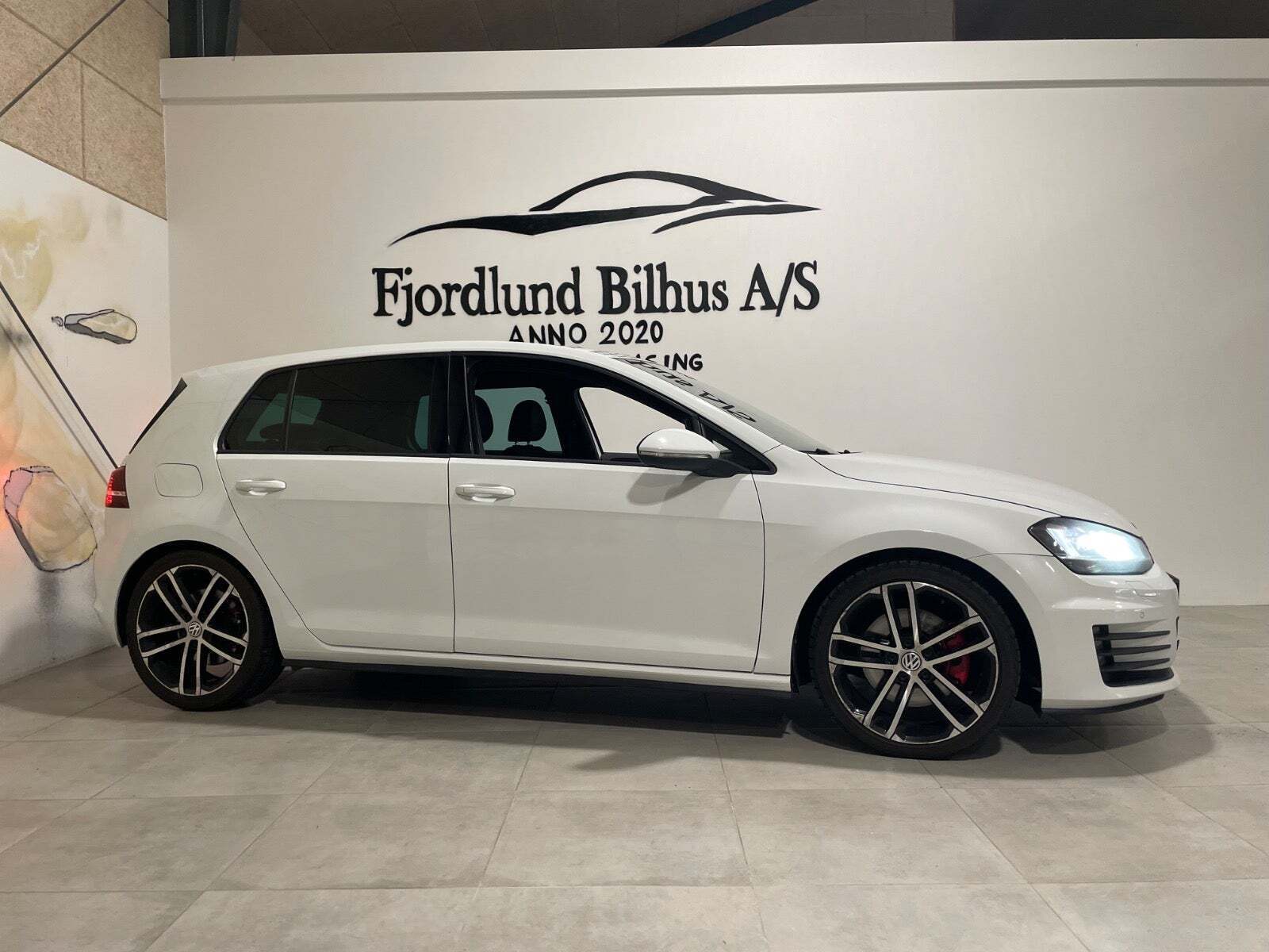 VW Golf VII 2,0 TDi 184 GTD DSG BMT