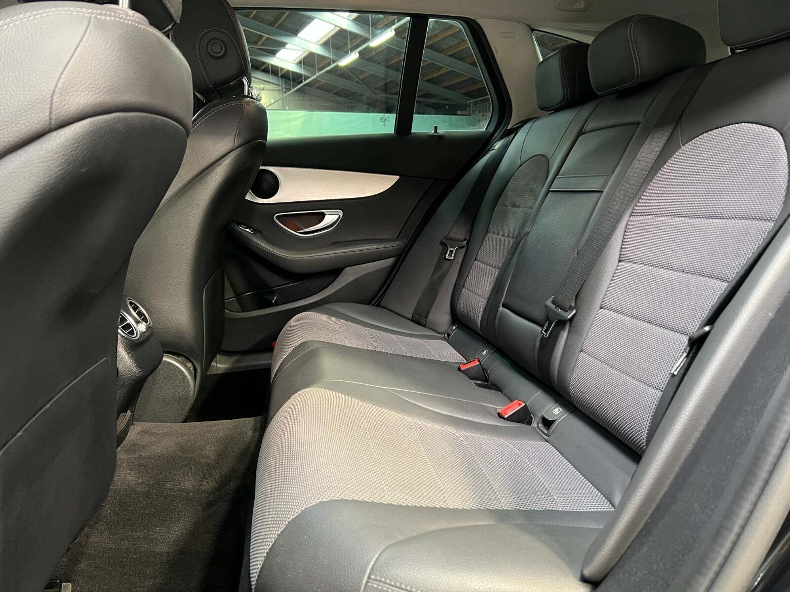 Mercedes C220 d 2,0 Advantage stc. aut.