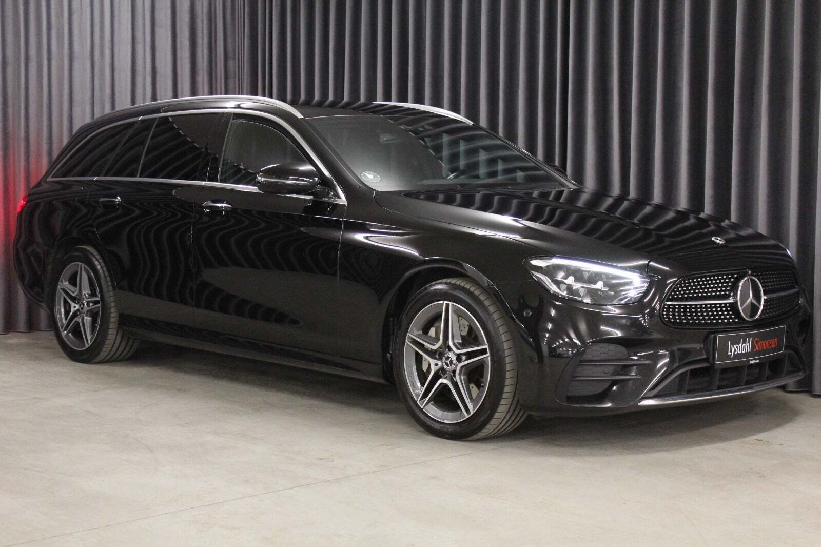 Mercedes E300 e 2,0 AMG Line stc. aut.