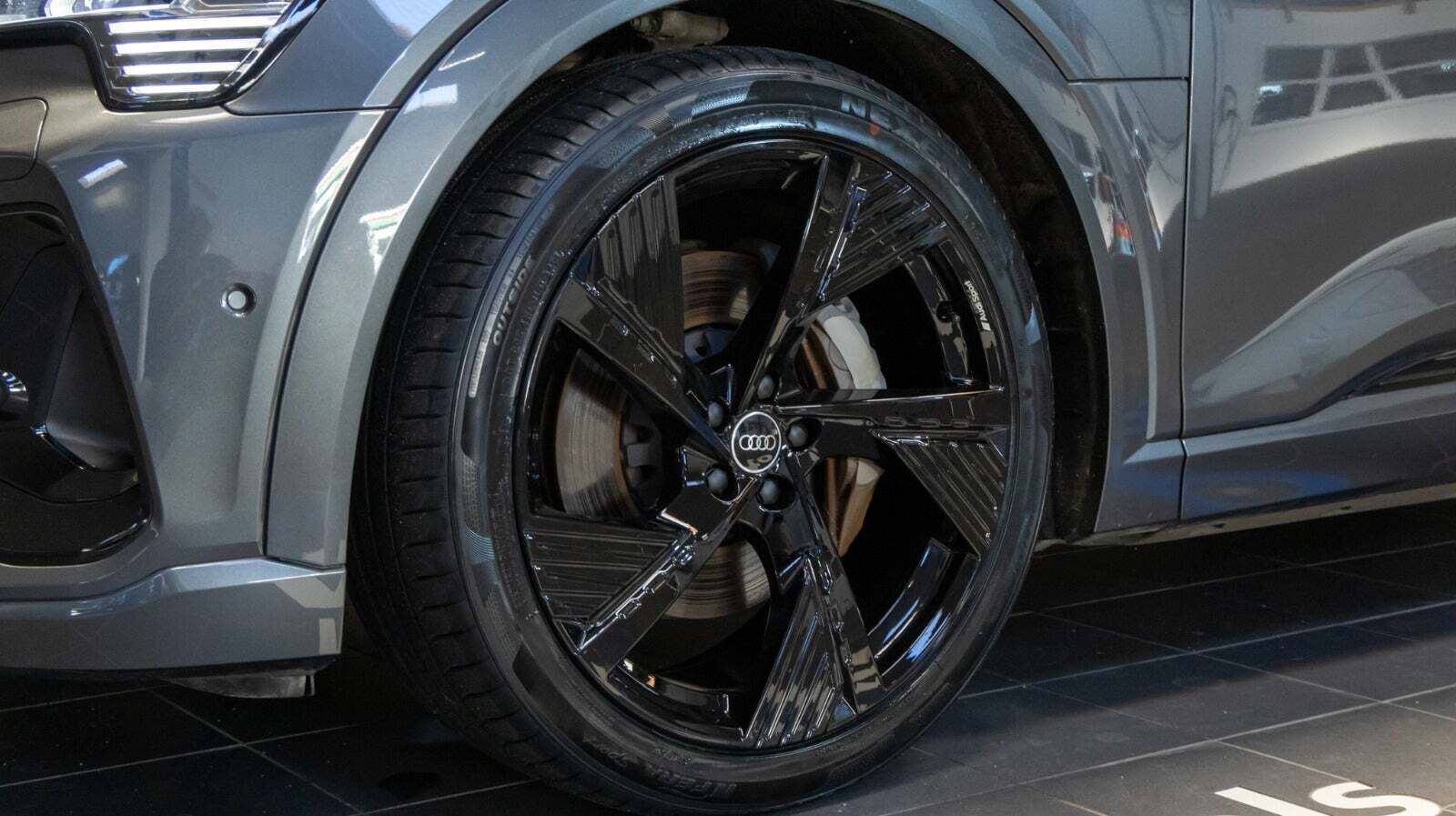 Audi e-tron 55 S-line quattro