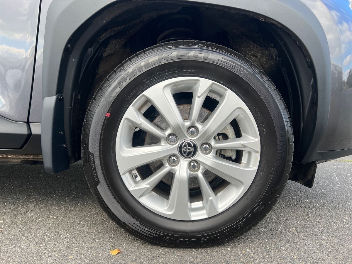 Sort Toyota Yaris Cross fra 2022