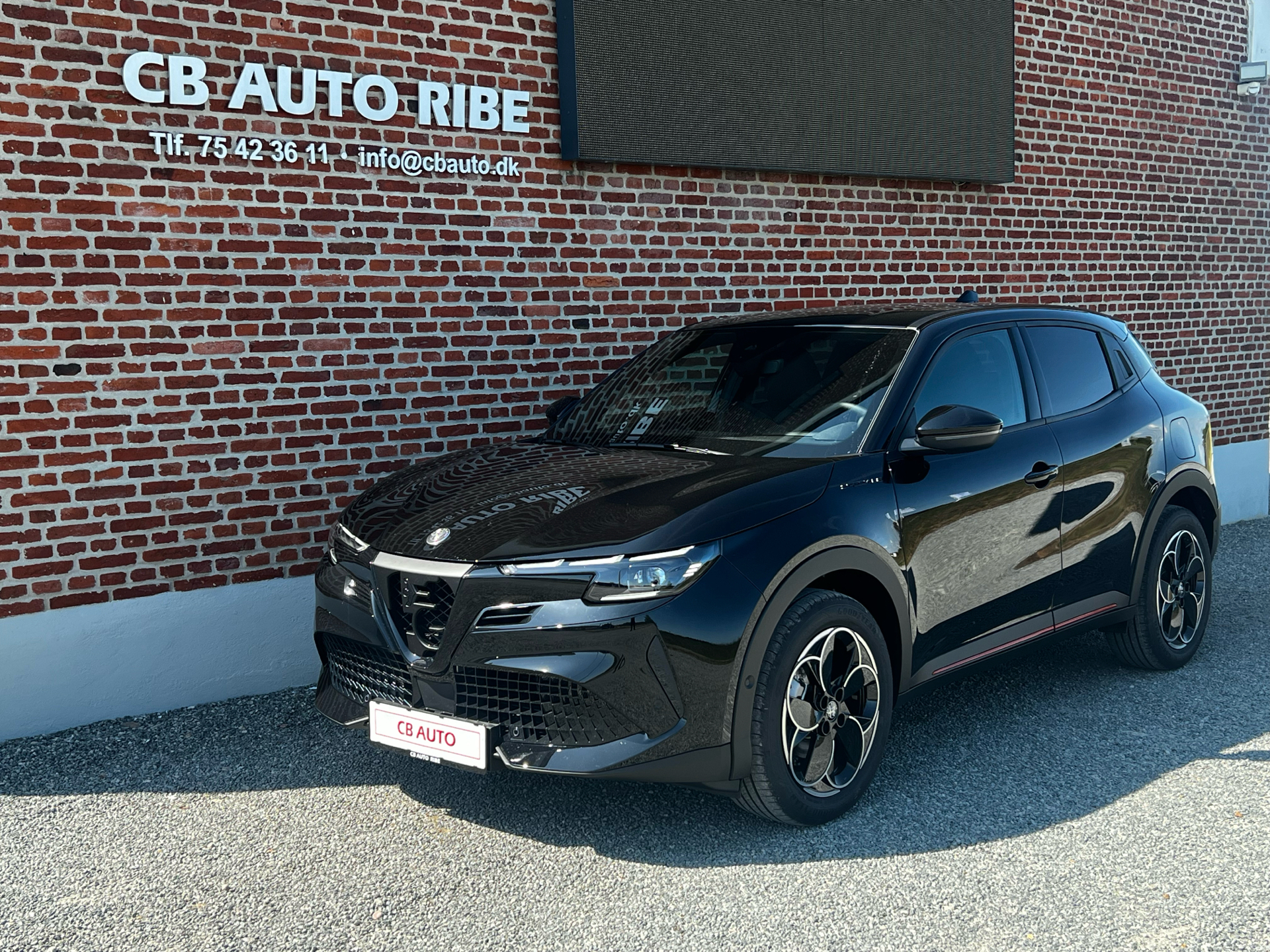 Alfa Romeo Junior EL Speciale 156HK 5d Aut.