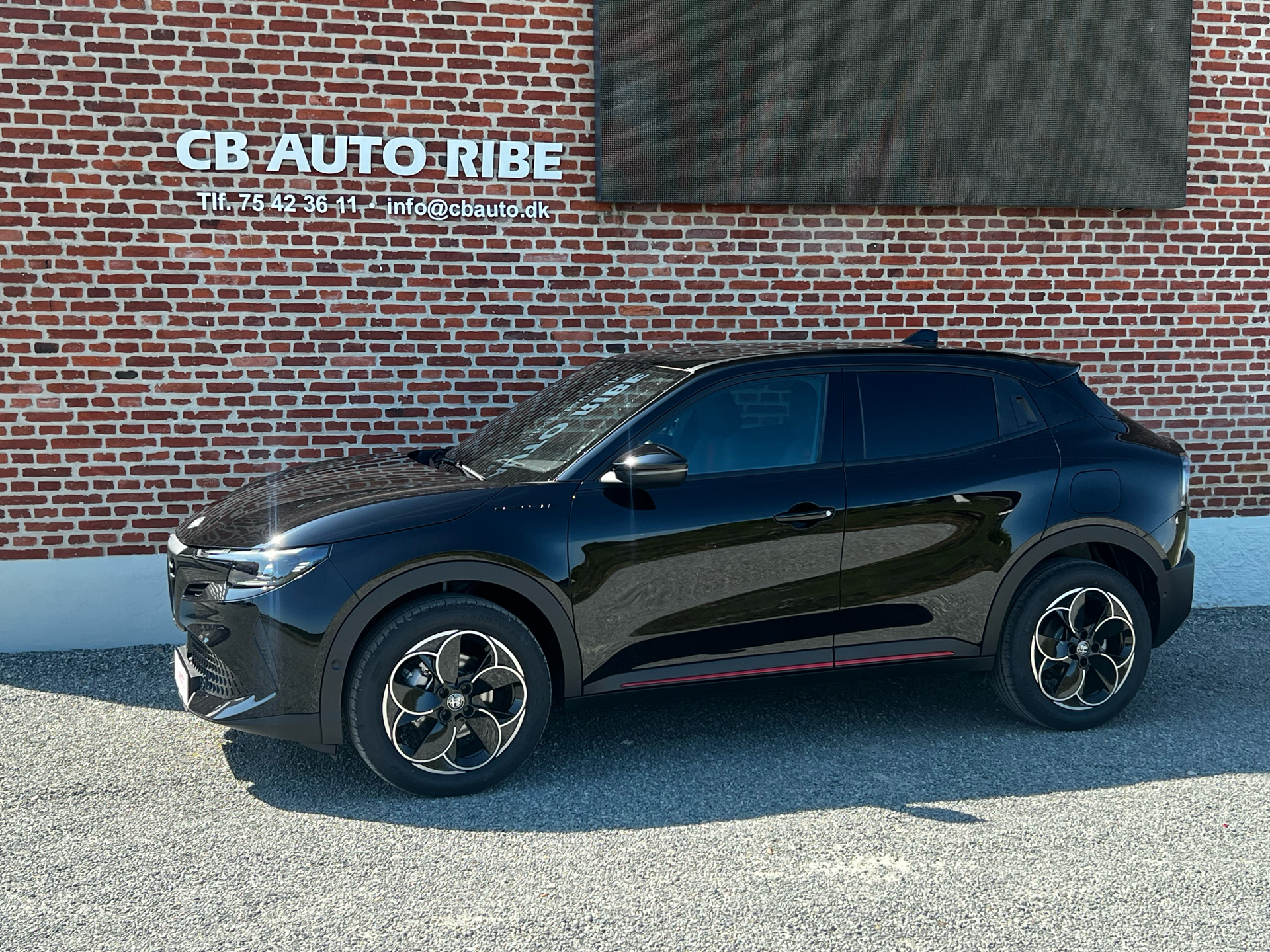 Alfa Romeo Junior EL Speciale 156HK 5d Aut.