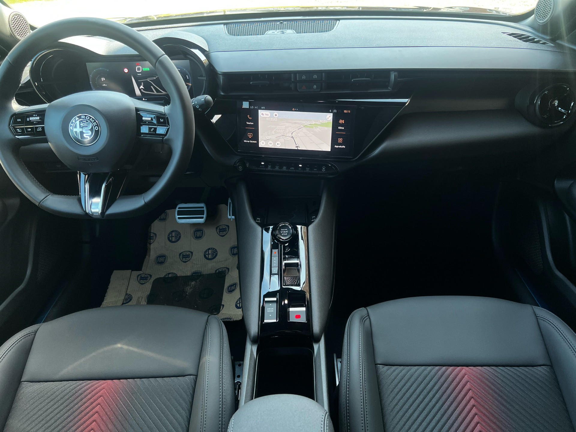 Alfa Romeo Junior EL Speciale 156HK 5d Aut.