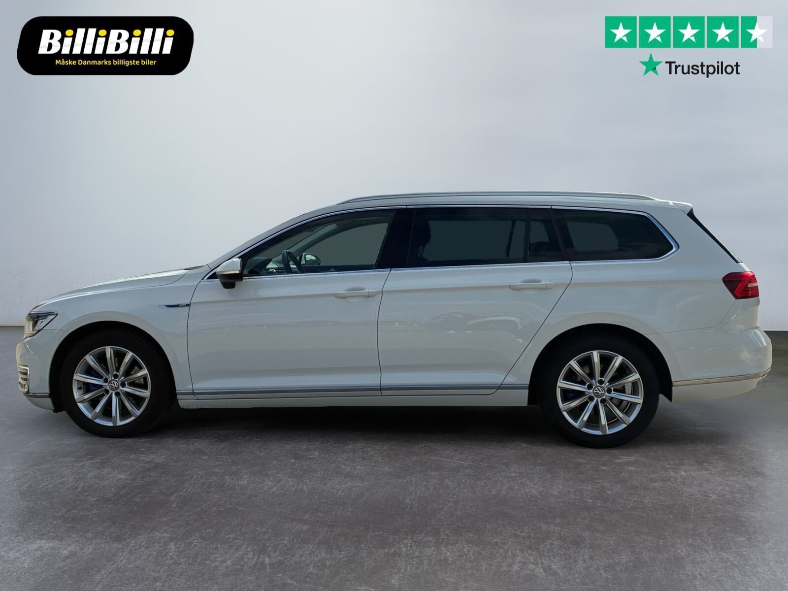Hvid VW Passat fra 2017